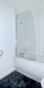 Westway, London, W12 0PT - Photo 4