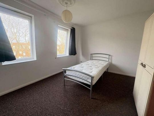 All Saints Road, Portsmouth, PO1 - Photo 1