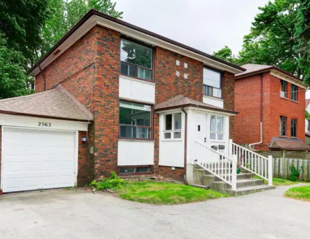 KINGSTON | 2563 KINGSTON ROAD, Toronto - Photo 1