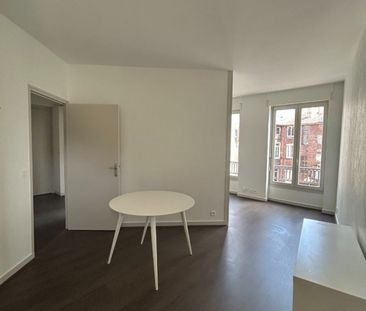 Location Appartement 2 pièces Meublé 50m² ST ETIENNE 42000 - Photo 5