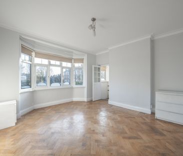 Hurstwood Court, Finchley Road, NW11 - Photo 2