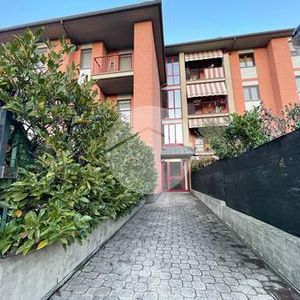 Quadrilocale in affitto - Photo 2