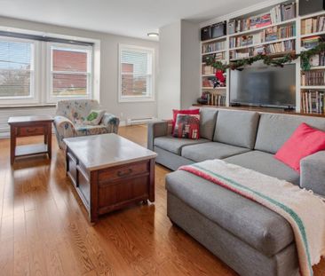 323 Rue De Courcelle, H4C 3B8, H4C 3B8, Montréal - Photo 3