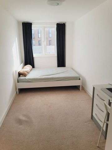 Room in a Shared Flat, Purley Way, CR0 - Photo 5
