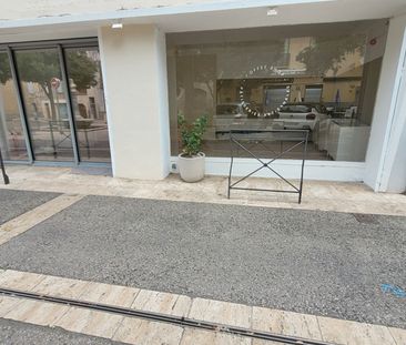 Local commercial à louer 32.55 m² Toulouges - Photo 2