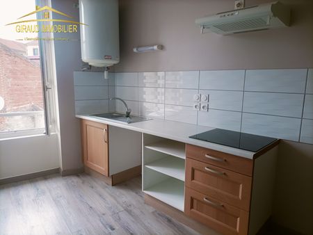 CHARLIEU T2 RUE DES MOULINS - Photo 2