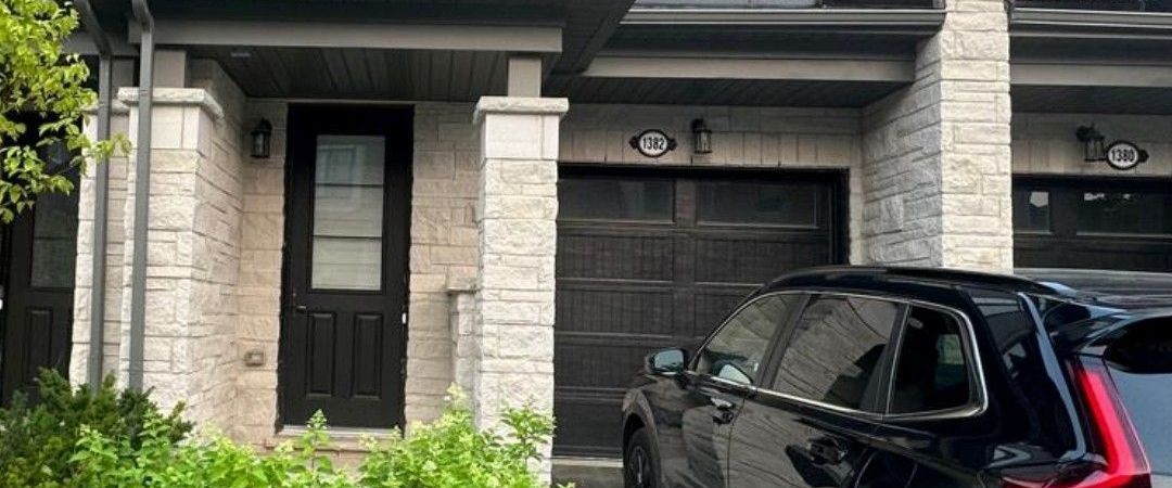 For Lease - 1382 National Common, Burlington, Ontario - Photo 1