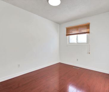 For Lease - 2602 Hemus Square, Mississauga, Ontario - Photo 6