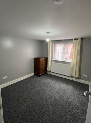 2 bedroom maisonette to rent - Photo 1