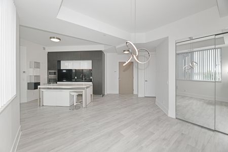 For Lease - 1 Edgewater Drive Unit# 217, Toronto, Ontario - Photo 4