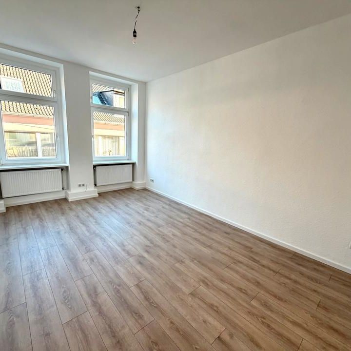 Frisch sanierte 3,5-Zimmer-Altbauwohnung in zentraler Lage von Wuppertal - Foto 1