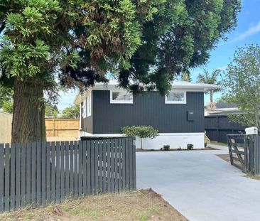 Newly Renovated Two Bedroom - Photo 1