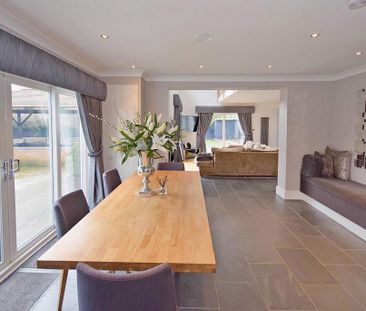 6 bedroom detached house to rent - Photo 6