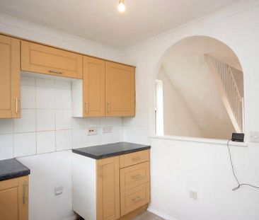 2 bedroom end of terrace house to rent - Photo 6