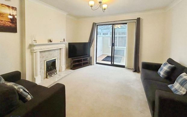 Danebower Road, Trentham, - Photo 1