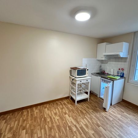 Location Appartement 1 pièce 12m² PAIMPOL 22500 - Photo 3