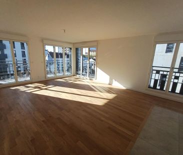 location Appartement T3 DE 75.4m² À COURBEVOIE - Photo 4