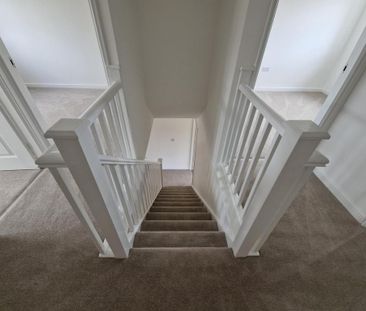3 bedroom semi-detached house to rent - Photo 3