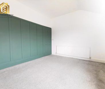 3 bedroom end of terrace house to rent - Photo 3