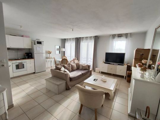À louer - Appartement T3 lumineux -Vouvray (10 min de Tours) - Photo 1