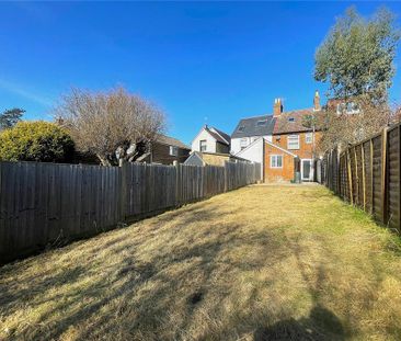 3 bedroom terraced house to rent - Photo 1