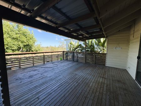 Well Maintained Family Home with Flexible Living & Entertainer’s Deck - Photo 4