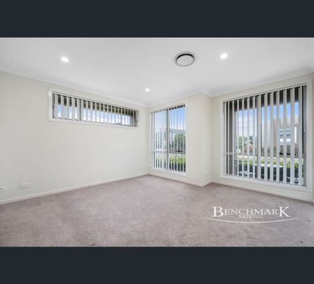 365 South Cct, Oran Park, NSW 2570 - Photo 4