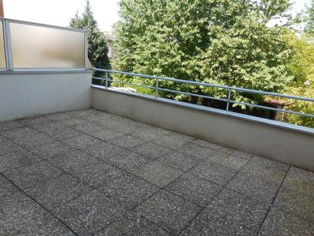 Location Appartement 2 pièces 52m² MACON 71000 - Photo 3
