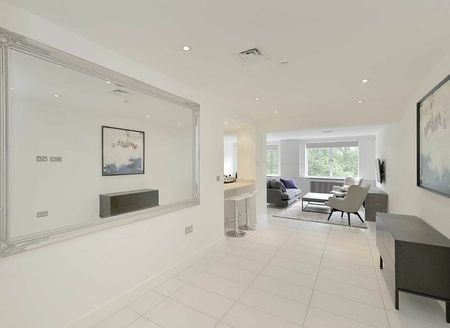 Piccadilly - Photo 2