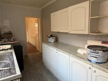 3 bedroom terraced house to rent - Photo 5