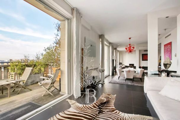 Appartement • Ecole Militaire - Photo 1
