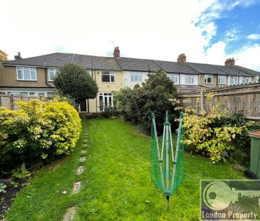 3 bedroom terraced house to rent - Photo 2