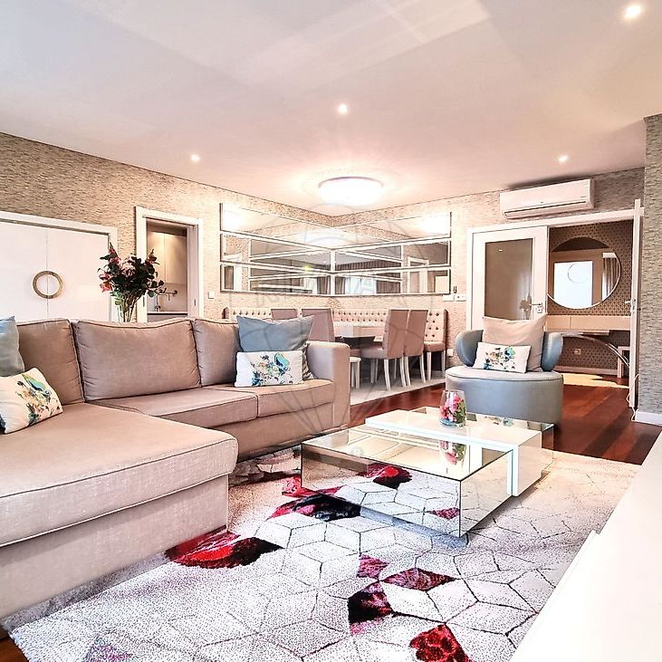 Apartamento T4 em Lisboa - Photo 1