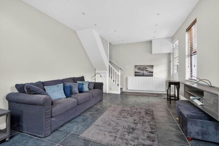 43 Ballyskeagh Road, Lisburn, BT27 5TE - Photo 2