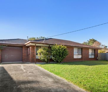 WELL LOCATED AND PRESENTED - Photo 6