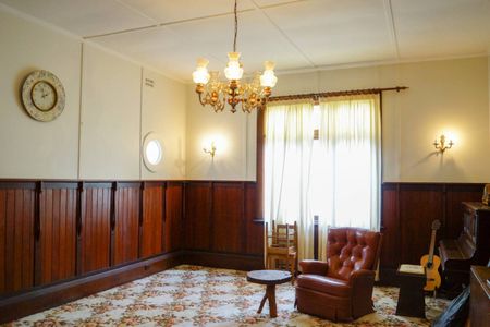 Stunning Home, Fully furnished- Natimuk - Photo 2