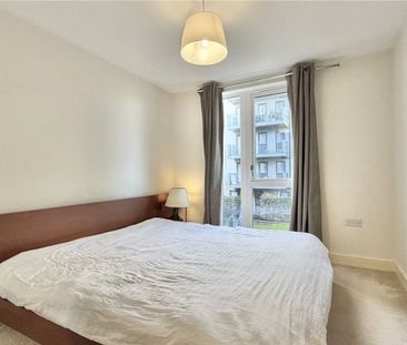 28, Charcot Road,, London, NW9 - Photo 3