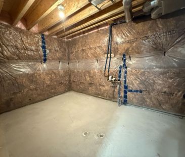 For Lease - 12 Crombie Street, Clarington, Ontario - Photo 4