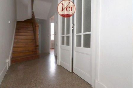 Location Maison 3 pièces 71m² BELLERIVE SUR ALLIER 03700 - Photo 3