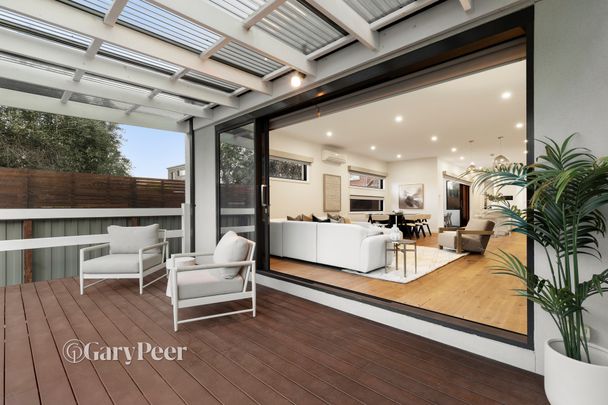 13b Lindsay St, McKinnon VIC 3204 - Townhouse For Rent | Domain - Photo 1