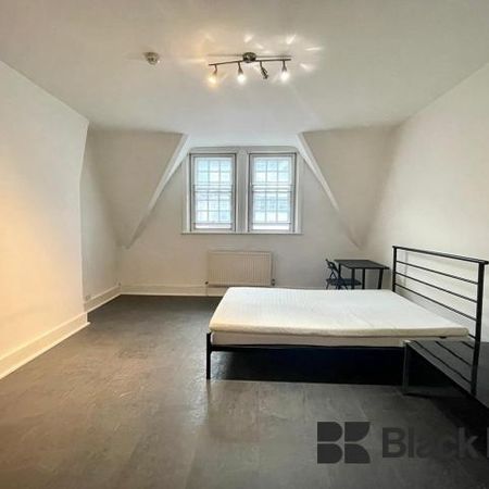 Stunning Grade II listed building & inclusive of gas electric & water rates - Photo 3