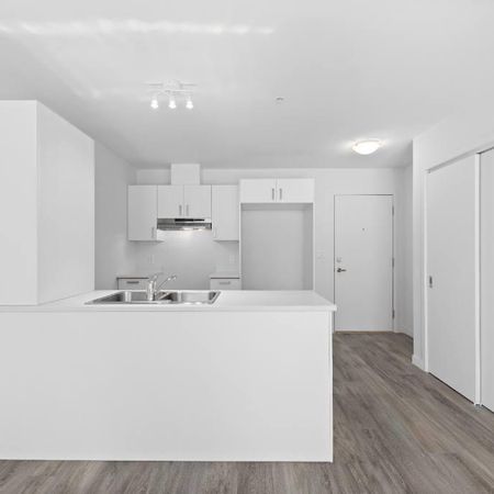 3 1/2 à louer maintenant - Châteauguay -- Piscine Intérieur et Gym - Photo 4