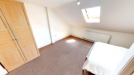 1 bedroom in a house share to rent - Photo 5