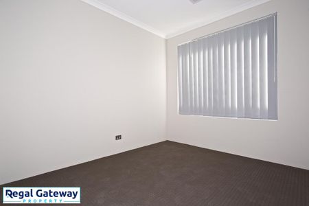 15 Caraway Street, TREEBY WA 6164 - Photo 4