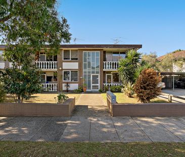 2/194 Grange Road, Carnegie VIC 3163 - Photo 5