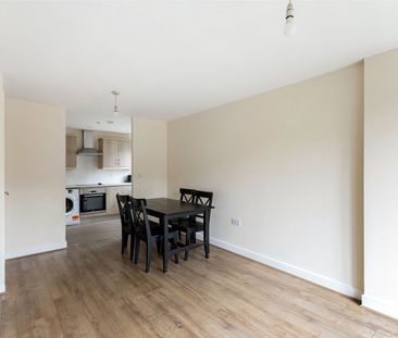 Kirkdale Road, Leytonstone, London, E11 ground floor flat to rent - Photo 4