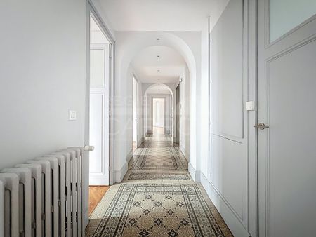 LYON 3 - T 3 - Photo 2