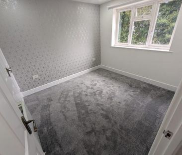 2 bedroom semi-detached house to rent - Photo 4