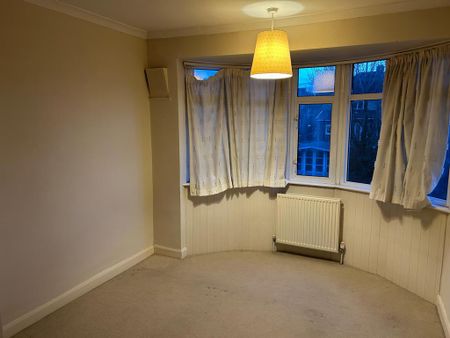 3 bedroom semi-detached house to rent - Photo 2