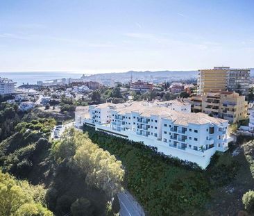 3 room luxury penthouse for rent in Fuengirola, Andalusia - Photo 1